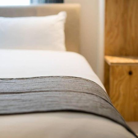 Bhotel Origaminn 702 - 5 Mins Peacepark هيروشيما المظهر الخارجي الصورة